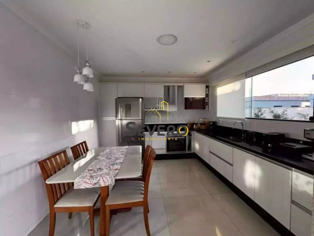 Casa, 4 quartos, 231 m² - Foto 15