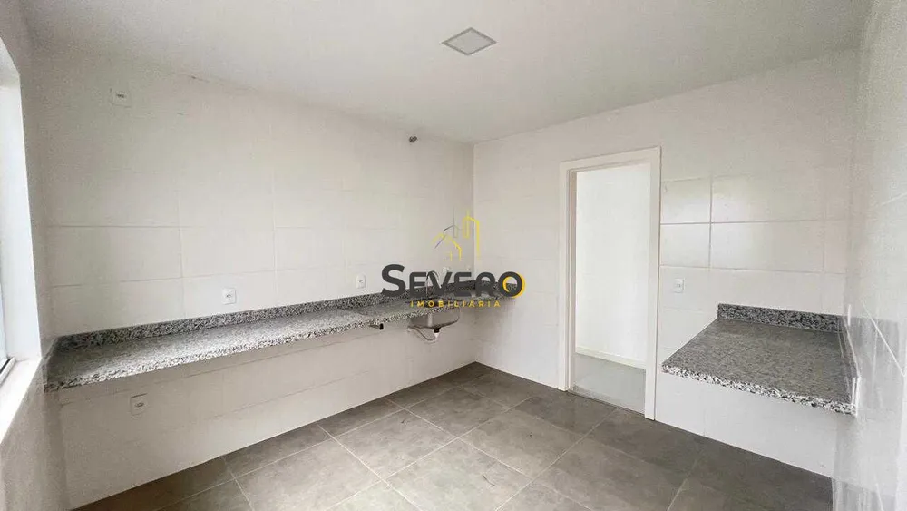 Casa, 6 quartos, 200 m² - Foto 14