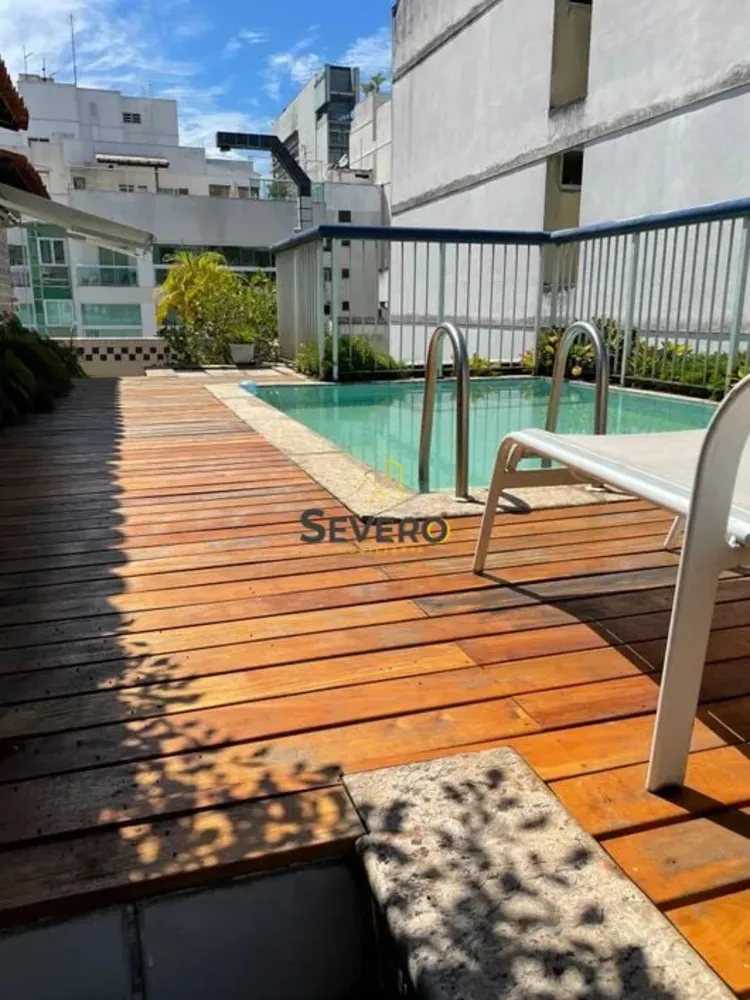 Cobertura, 3 quartos, 225 m² - Foto 3