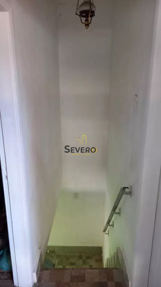 Casa, 4 quartos, 240 m² - Foto 42