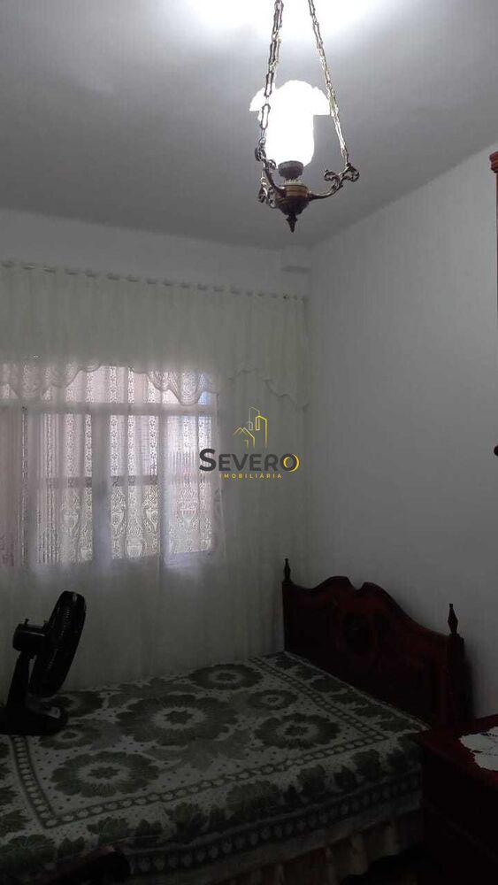 Casa, 4 quartos, 240 m² - Foto 9