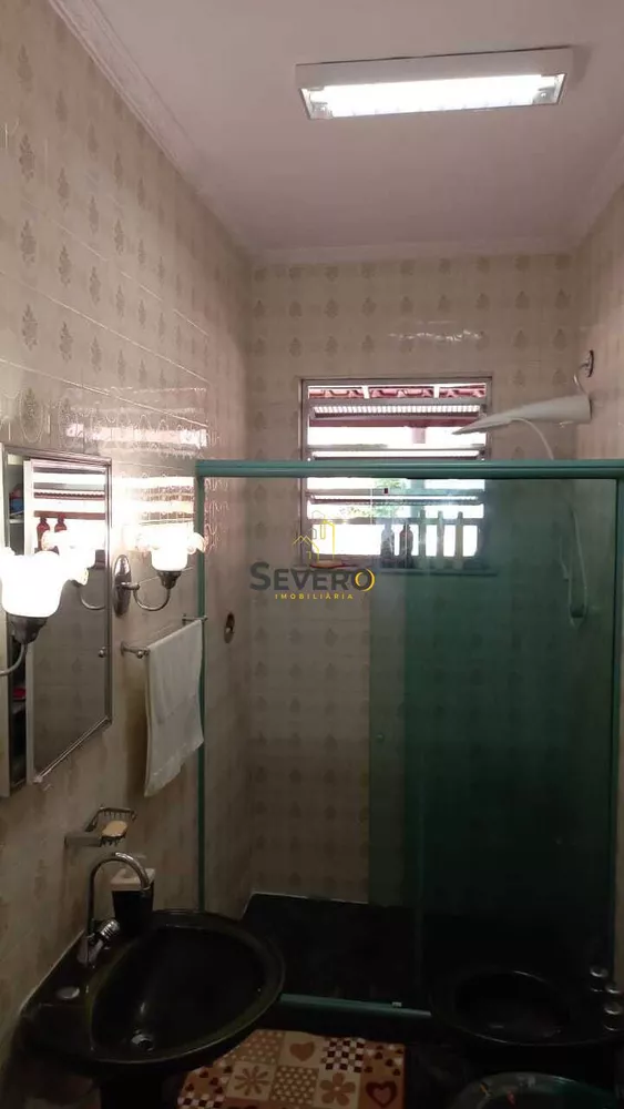 Casa, 4 quartos, 240 m² - Foto 26