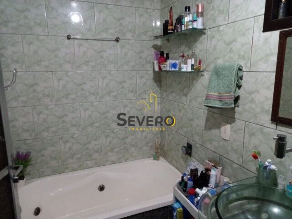 Casa, 5 quartos, 120 m² - Foto 1