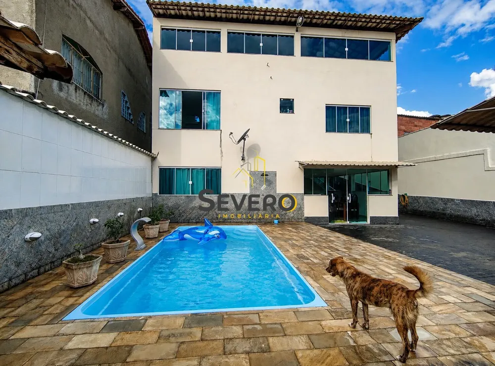 Casa, 5 quartos, 373 m² - Foto 1