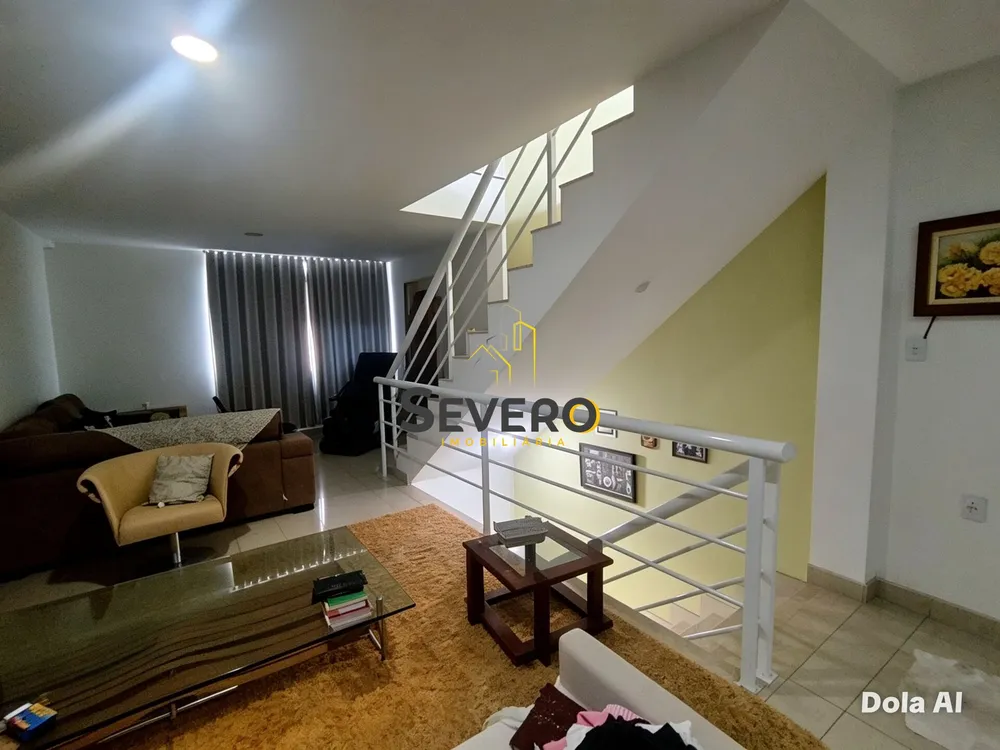 Casa, 5 quartos, 373 m² - Foto 1