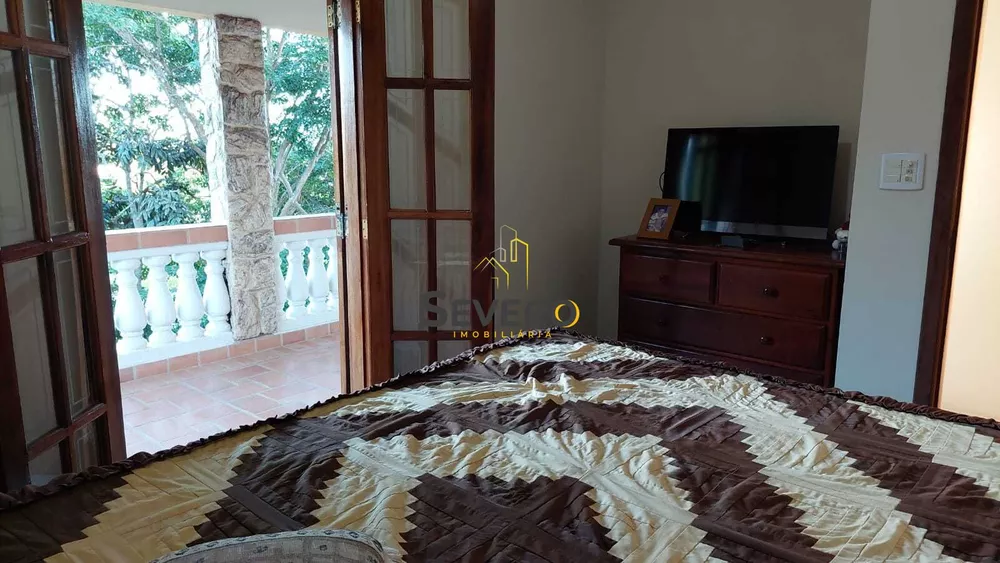 Casa, 4 quartos, 325 m² - Foto 9