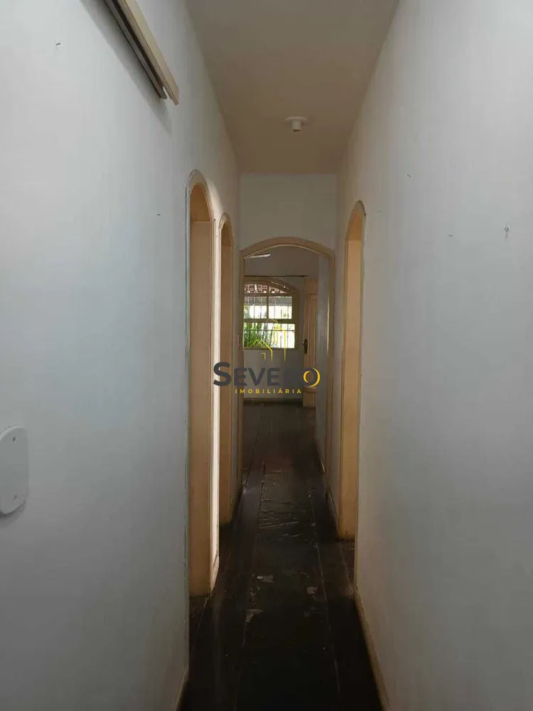 Casa, 3 quartos, 222 m² - Foto 1