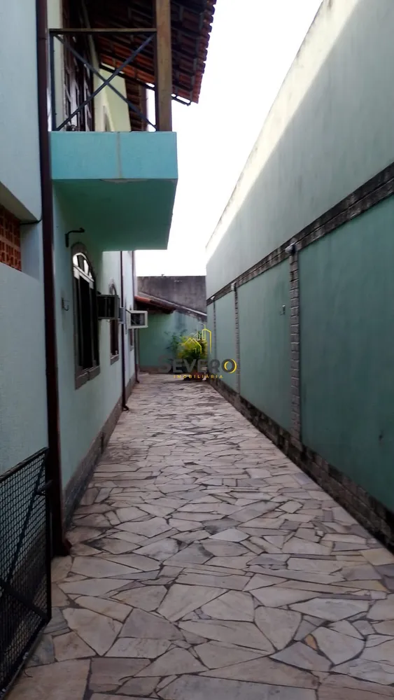 Casa, 8 quartos, 250 m² - Foto 4