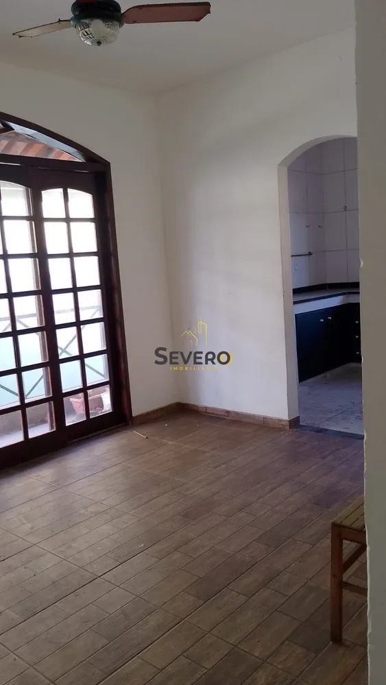 Casa, 8 quartos, 250 m² - Foto 23