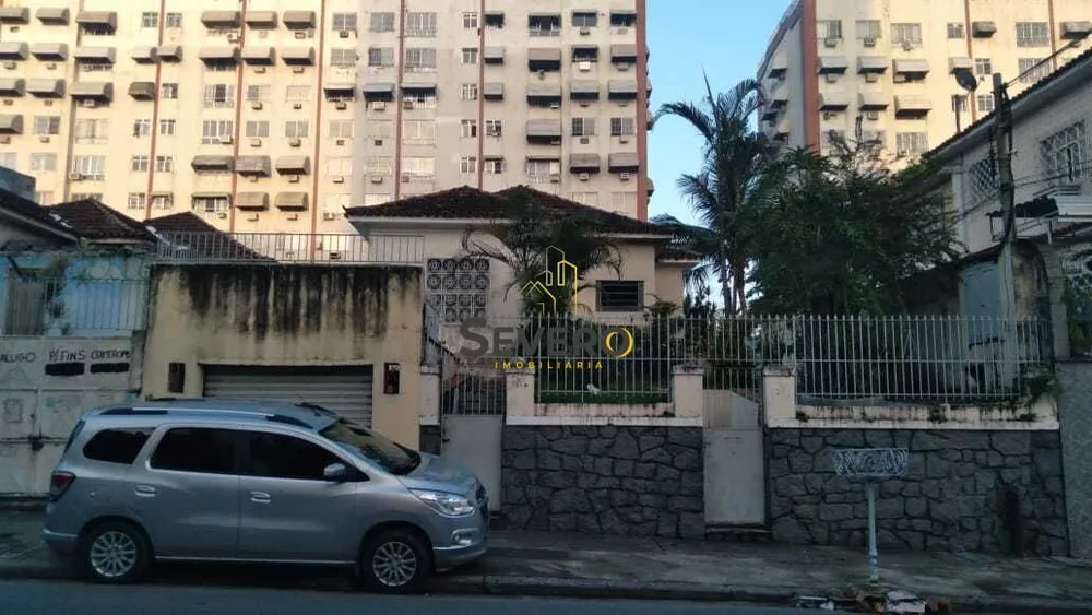Casa, 8 quartos, 130 m² - Foto 4