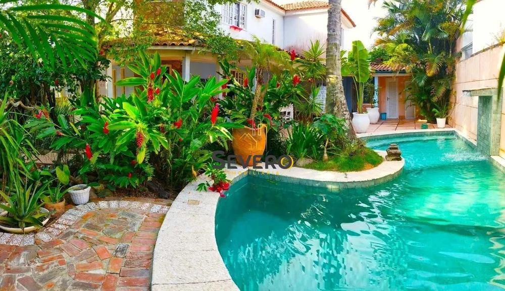 Casa, 3 quartos, 206 m² - Foto 1