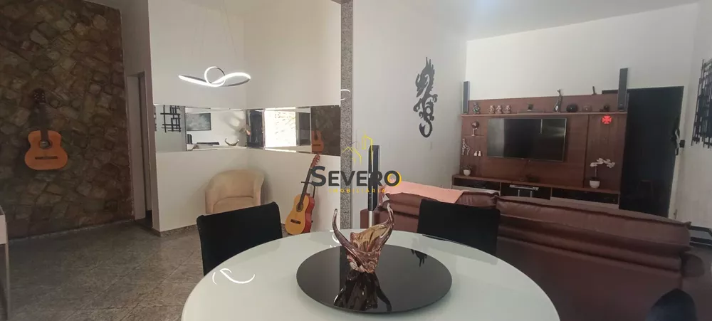 Casa, 3 quartos, 200 m² - Foto 15