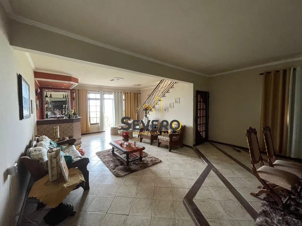 Casa, 7 quartos, 915 m² - Foto 4