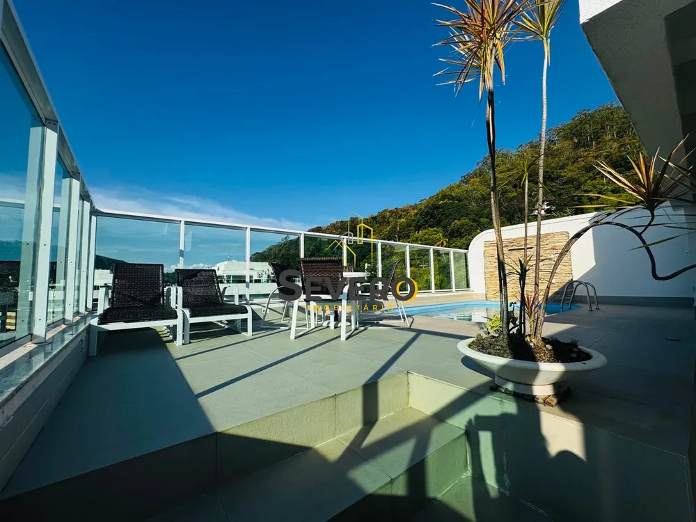 Cobertura, 3 quartos, 266 m² - Foto 8