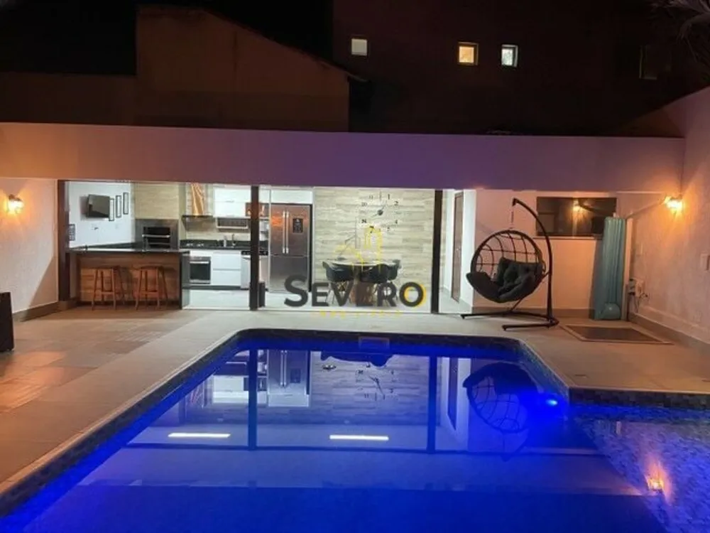 Casa, 3 quartos, 340 m² - Foto 3