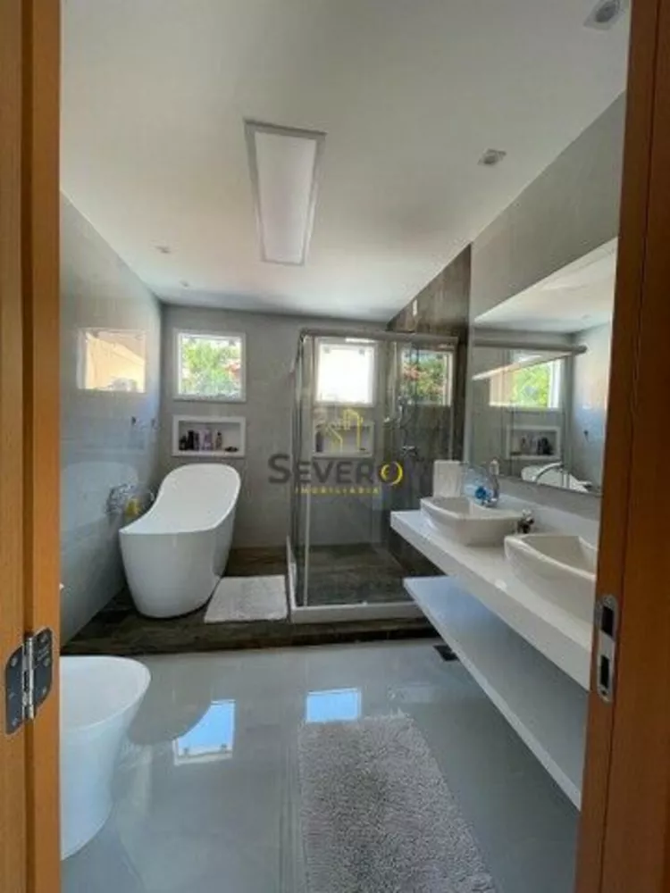 Casa, 3 quartos, 340 m² - Foto 1
