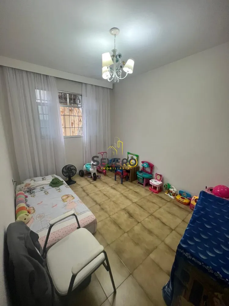 Casa, 4 quartos, 220 m² - Foto 4