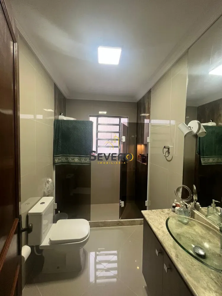 Casa, 4 quartos, 220 m² - Foto 11