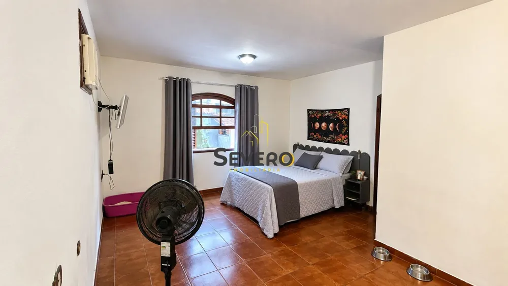Casa, 3 quartos, 230 m² - Foto 9