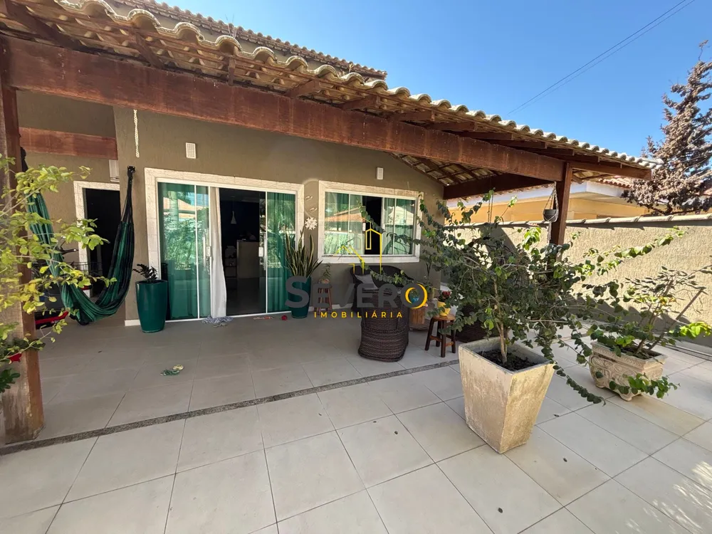 Casa, 4 quartos, 230 m² - Foto 2