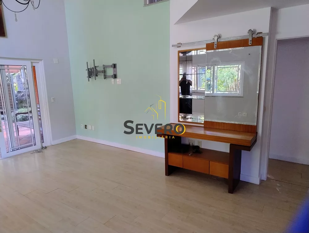 Casa, 4 quartos, 250 m² - Foto 17