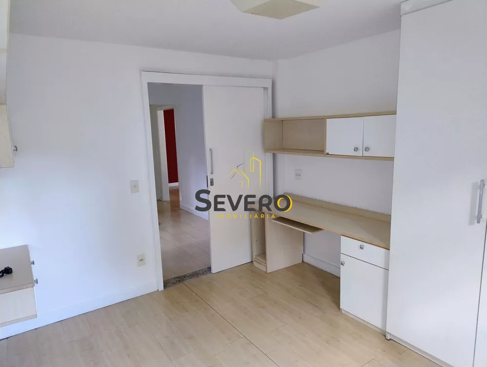 Casa, 4 quartos, 250 m² - Foto 19