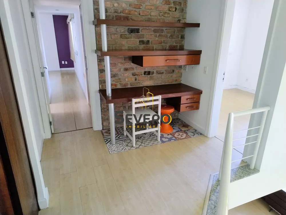 Casa, 4 quartos, 250 m² - Foto 9