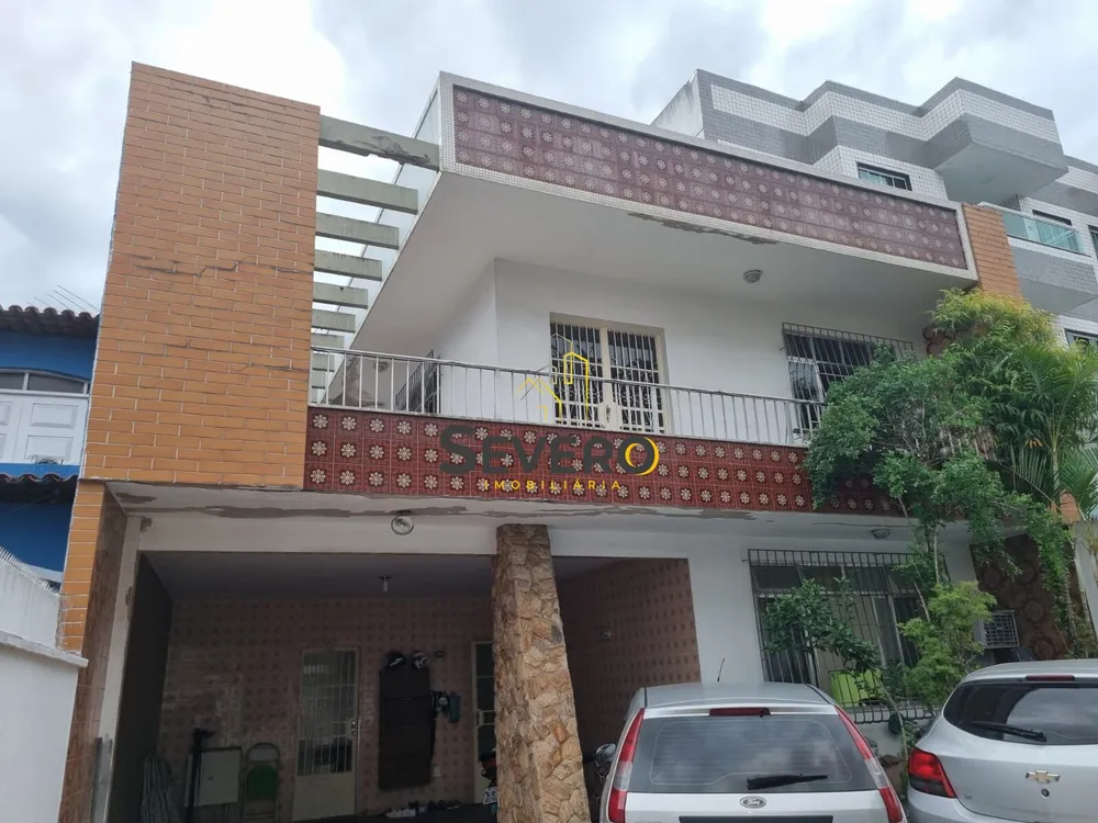 Casa, 3 quartos, 339 m² - Foto 1