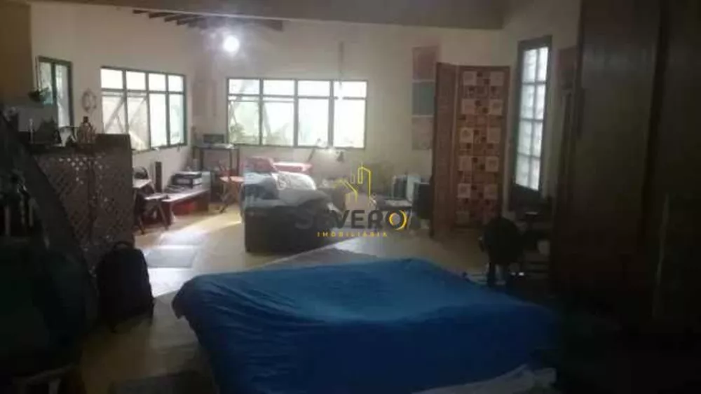 Casa, 4 quartos, 330 m² - Foto 9