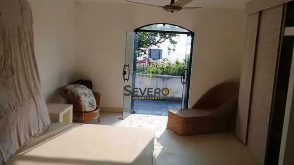 Casa, 4 quartos, 330 m² - Foto 3