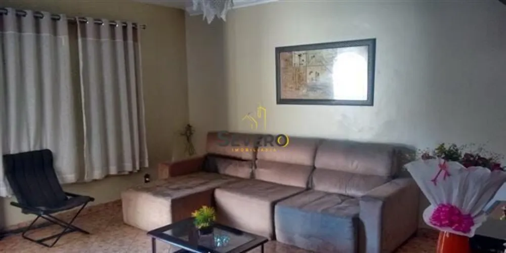 Casa, 3 quartos, 240 m² - Foto 15