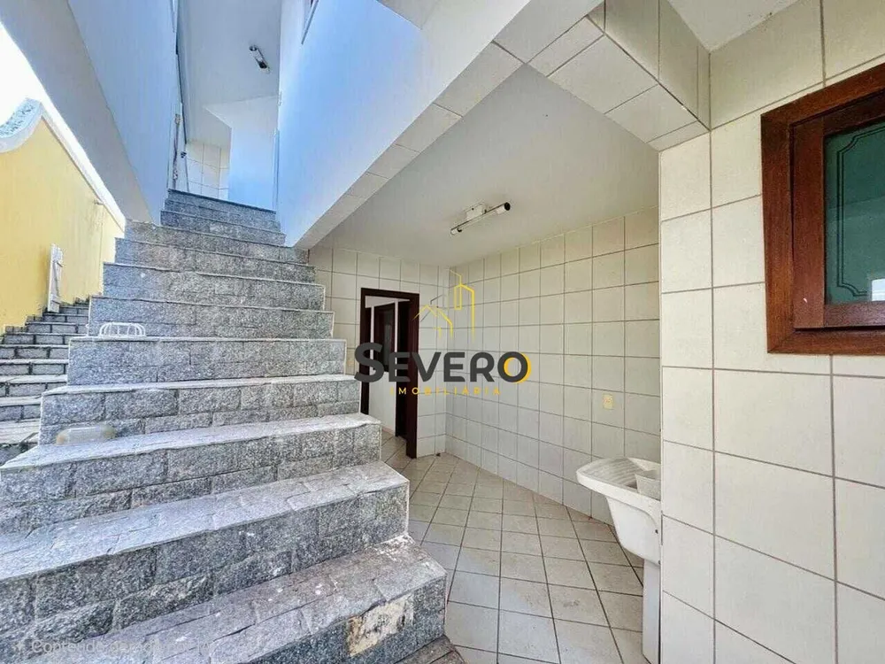 Casa, 4 quartos, 340 m² - Foto 4