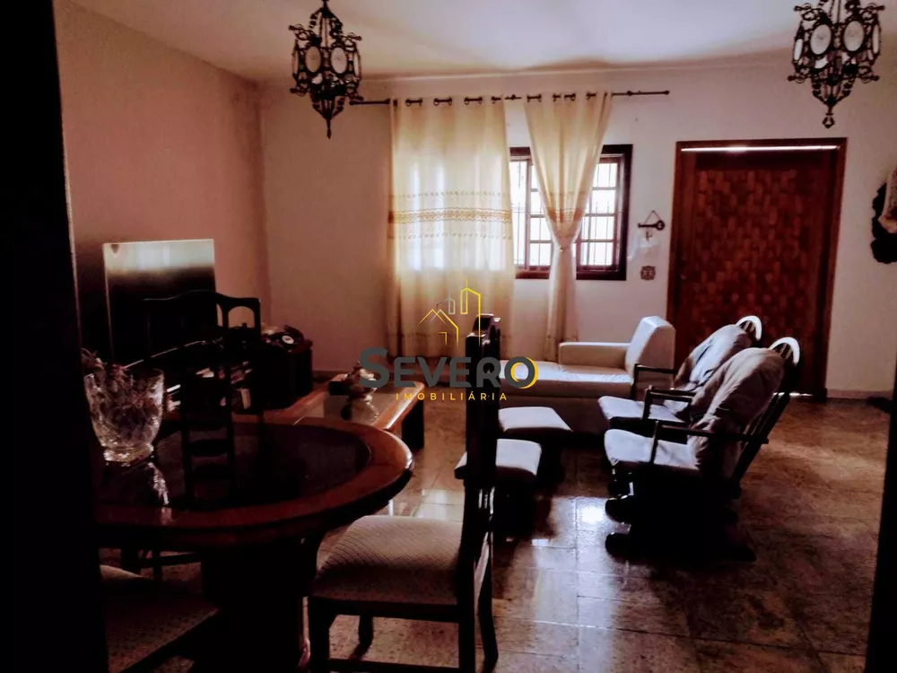 Casa, 5 quartos, 380 m² - Foto 3