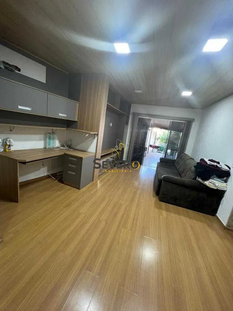 Casa, 4 quartos, 1800 m² - Foto 27