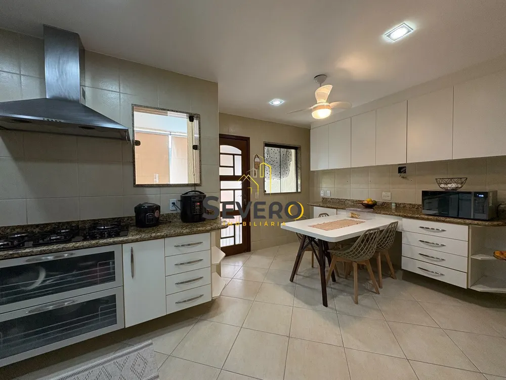 Casa, 3 quartos, 200 m² - Foto 16