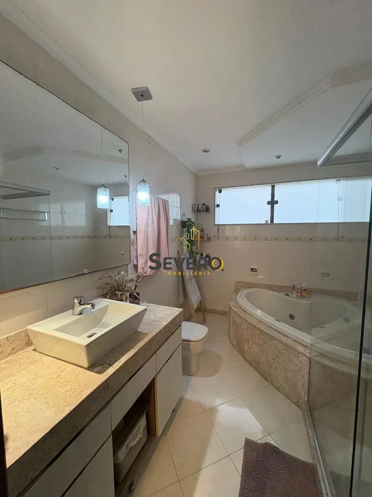 Casa, 3 quartos, 200 m² - Foto 14