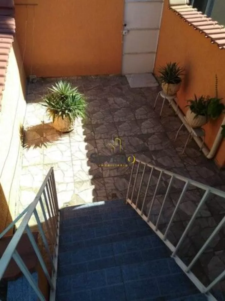 Sobrado, 3 quartos, 250 m² - Foto 2