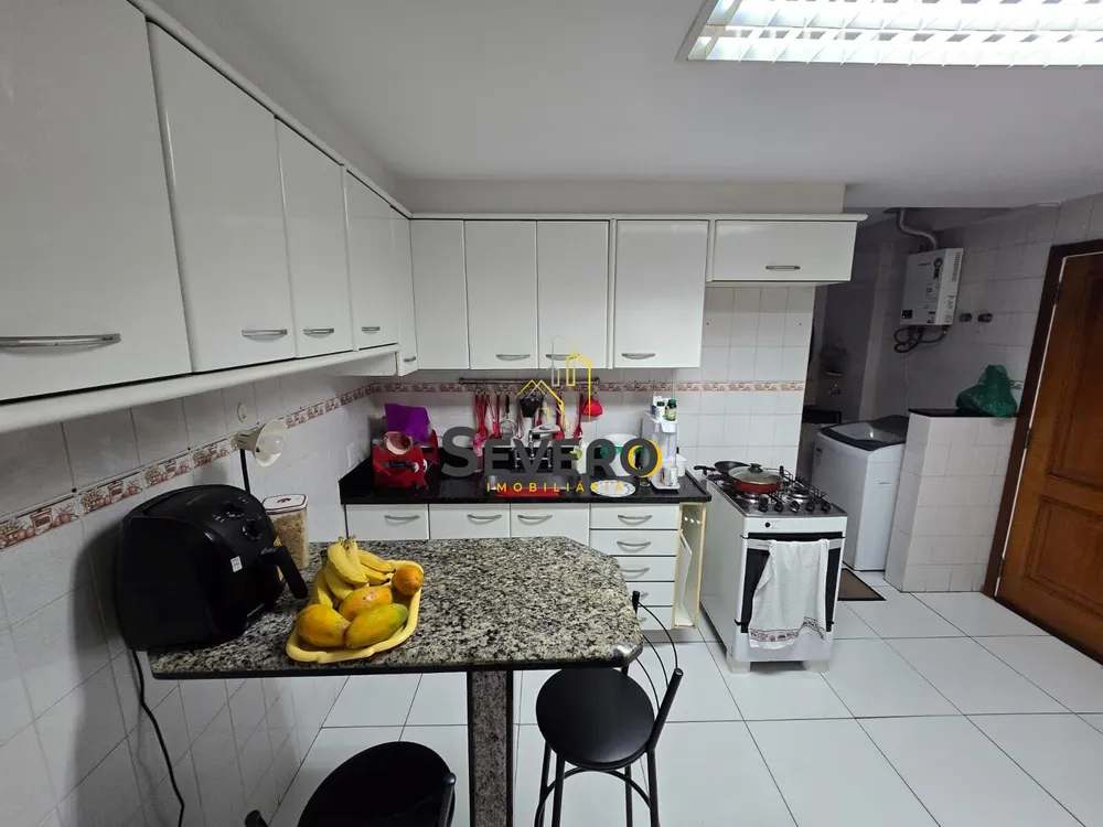 Apartamento, 4 quartos, 140 m² - Foto 1