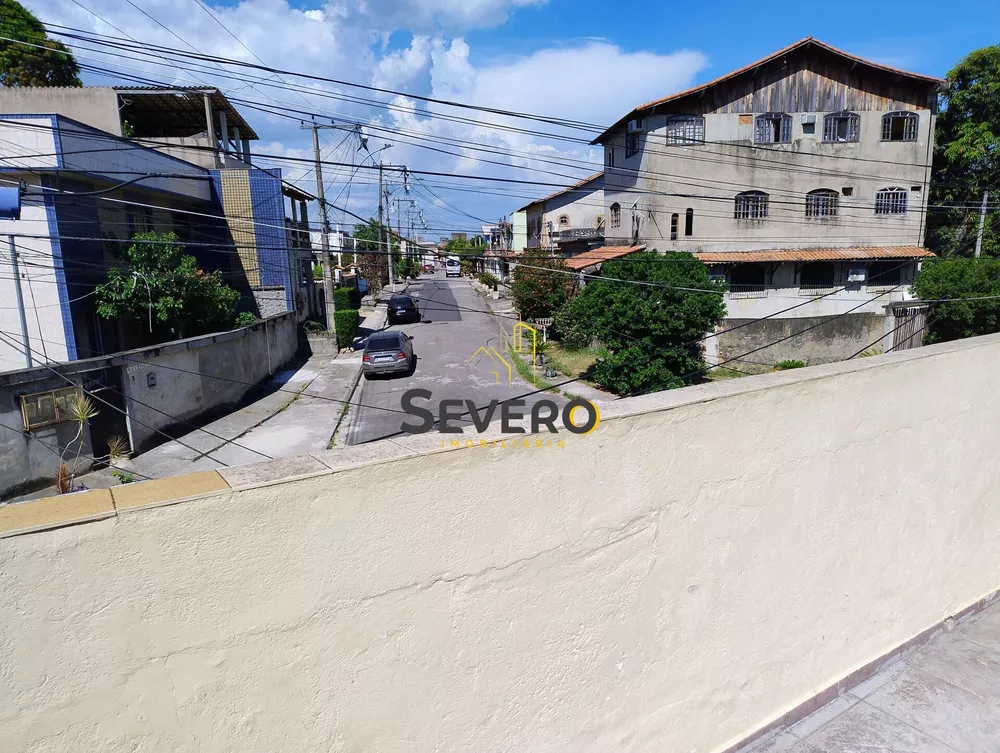 Casa, 6 quartos, 240 m² - Foto 2