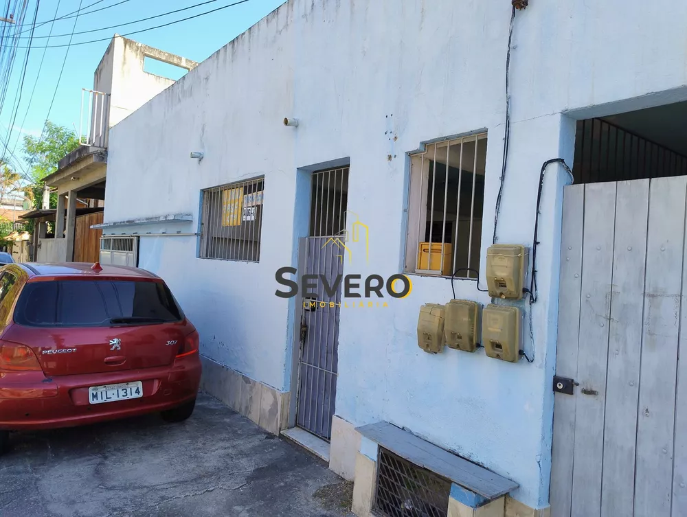 Casa, 6 quartos, 240 m² - Foto 3