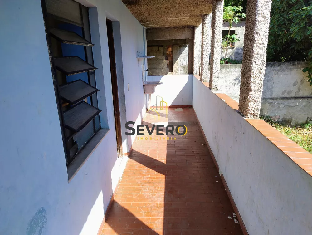 Casa, 6 quartos, 240 m² - Foto 22