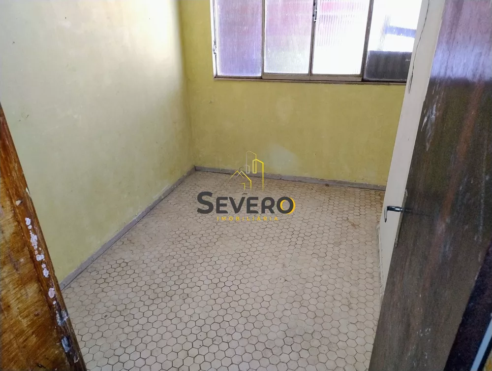 Casa, 6 quartos, 240 m² - Foto 13