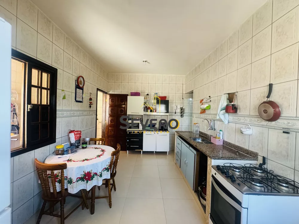 Casa, 3 quartos, 280 m² - Foto 4