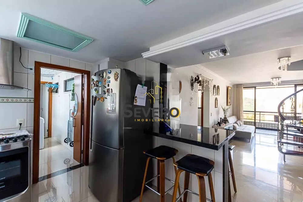 Cobertura, 3 quartos, 203 m² - Foto 41