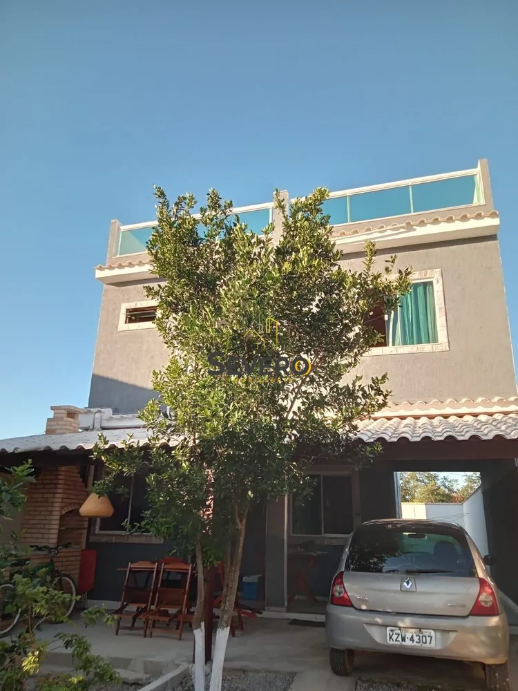 Casa, 3 quartos, 225 m² - Foto 1
