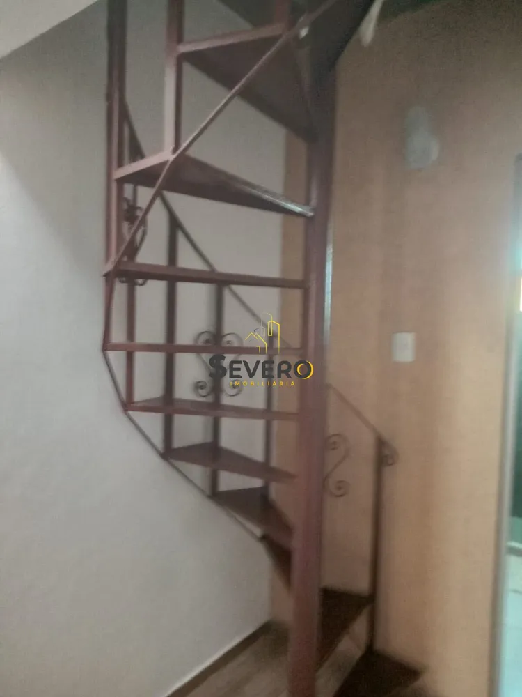 Casa, 3 quartos, 225 m² - Foto 15