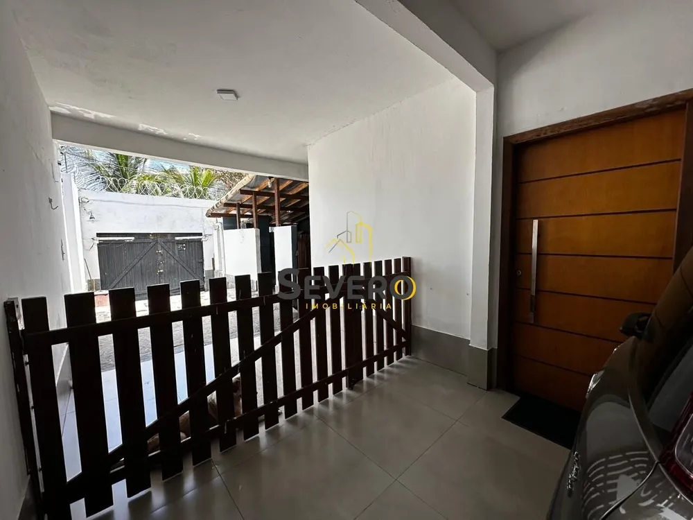 Casa, 4 quartos, 239 m² - Foto 3