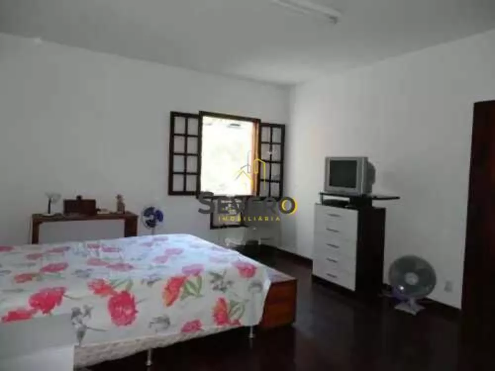 Casa, 4 quartos, 220 m² - Foto 4