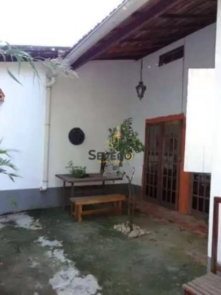 Casa, 4 quartos, 220 m² - Foto 9