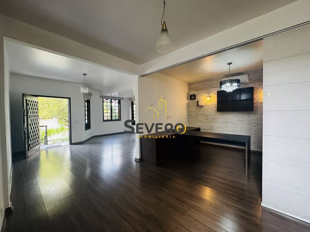 Casa, 3 quartos, 240 m² - Foto 3
